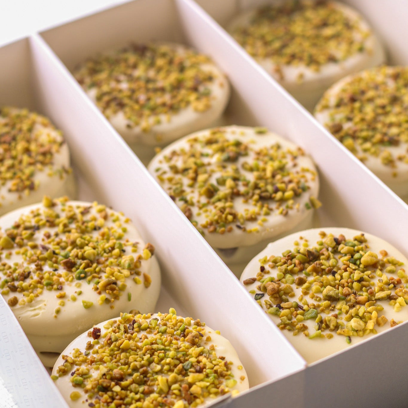 Pistachio alfajor