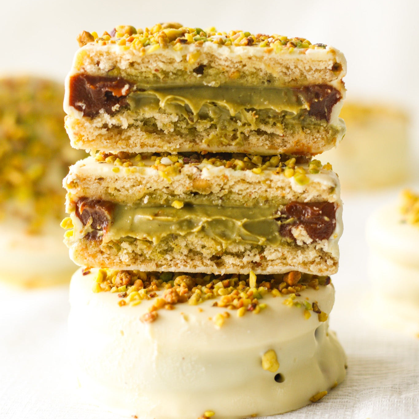 Pistachio alfajor