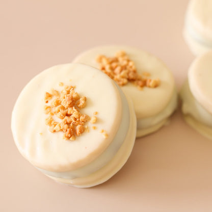 Peanut & dulce de leche alfajor