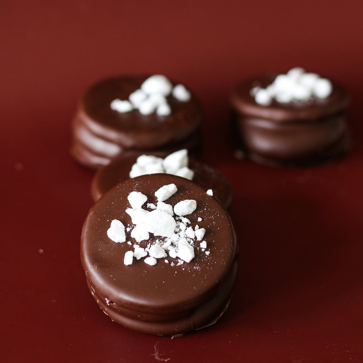 Meringue & dulce de leche alfajor