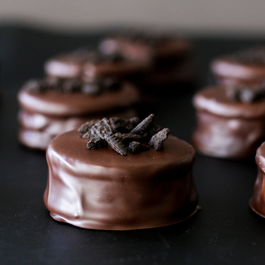 Cookies & cream alfajores
